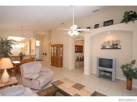 912 W Silver Meadow Loop, Hernando, FL 34442 photo 3