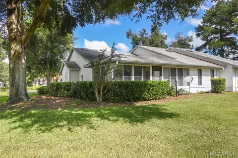 804 Hillsborough Ct E, Hernando, FL 34442 photo 5