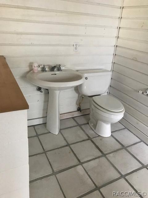 127 NE 3rd St, Webster, FL 33597 photo 8