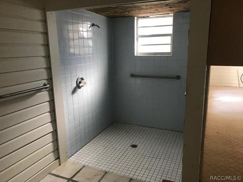 127 NE 3rd St, Webster, FL 33597 photo 9