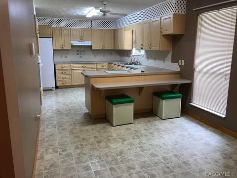 8060 SE 144th Pl, Inglis, FL 34449 photo 6