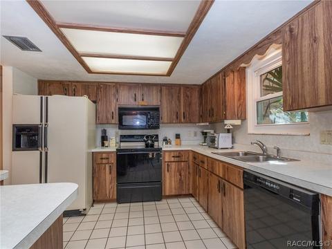 525 Epsom Ct, Hernando, FL 34442 photo 10