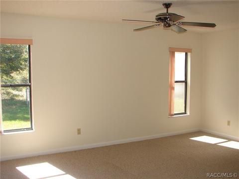 5072 W Mapleleaf Ct, Lecanto, FL 34461 photo 8