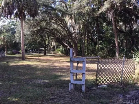 53 Lori St, Inglis, FL 34449 photo 13