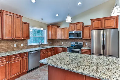 8420 N Legacy Loop, Citrus Springs, FL 34433 photo 6