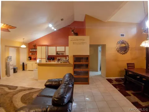 1605 E Cleveland St, Hernando, FL 34442 photo 4