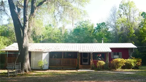 2243 E Maryann Ln, Hernando, FL 34442 photo 2