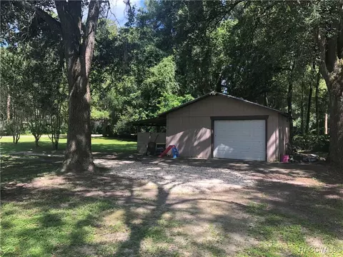 2243 E Maryann Ln, Hernando, FL 34442 photo 5