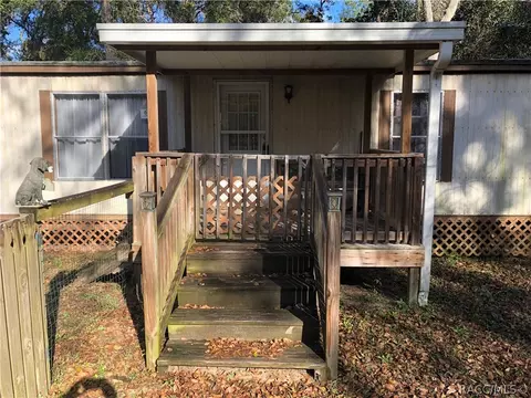 4879 E Marsh Lake Dr, Hernando, FL 34442 photo 2