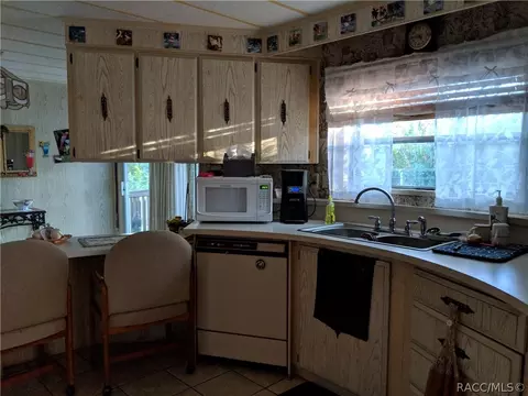 3614 E Squaw Valley Dr, Hernando, FL 34442 photo 7