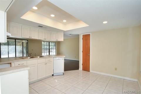 1098 E Getty Ln, Hernando, FL 34442 photo 15