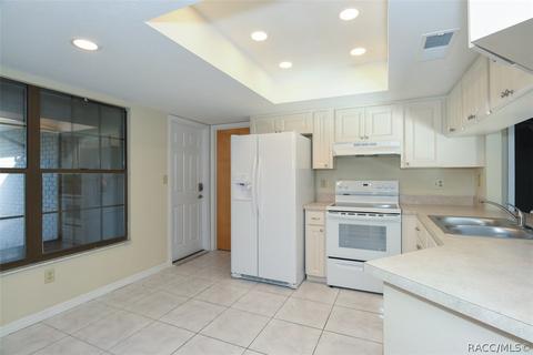 1098 E Getty Ln, Hernando, FL 34442 photo 12