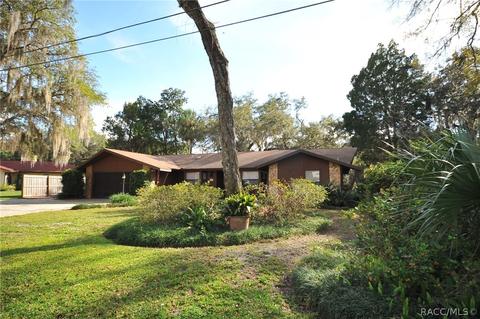 20 Palm Circle Dr, Inglis, FL 34449 photo 3