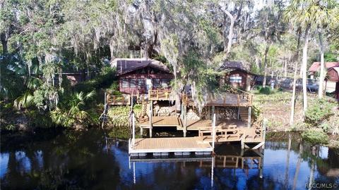 20 Palm Circle Dr, Inglis, FL 34449 photo 1