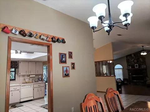 795 W Liberty St, Hernando, FL 34442 photo 14