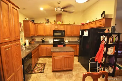 36137 Gresham Rd, Webster, FL 33597 photo 7