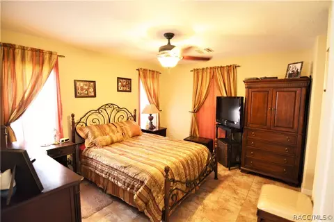 36137 Gresham Rd, Webster, FL 33597 photo 9
