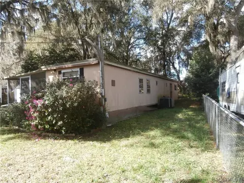 4025 E Lake Park Dr, Hernando, FL 34442 photo 2