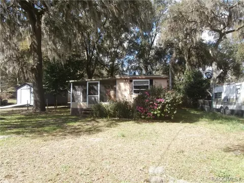 4025 E Lake Park Dr, Hernando, FL 34442 photo 1