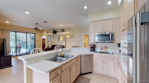 2862 N Folkestone Loop, Hernando, FL 34442 photo 14
