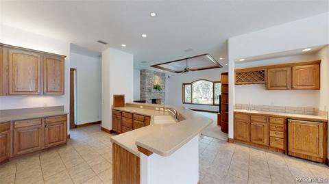 3651 N Grayhawk Loop, Lecanto, FL 34461 photo 13