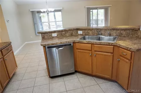 1370 E Silver Thorn Loop, Hernando, FL 34442 photo 10