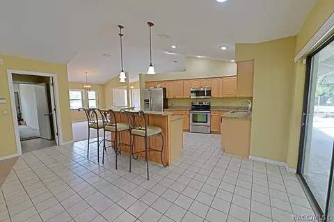 660 E Keller Ct, Hernando, FL 34442 photo 8