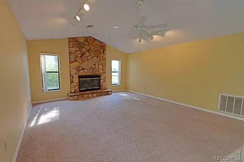 660 E Keller Ct, Hernando, FL 34442 photo 19