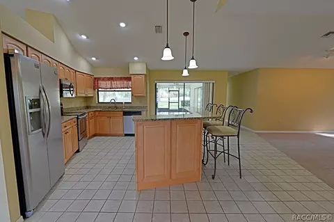 660 E Keller Ct, Hernando, FL 34442 photo 10