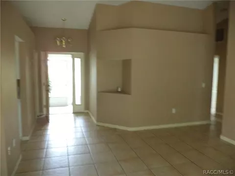 1398 E Triple Crown Loop, Hernando, FL 34442 photo 6