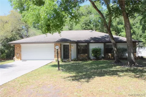 1260 E Silver Thorn Loop, Hernando, FL 34442 photo 1