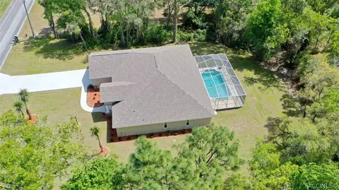 528 E Liberty St, Hernando, FL 34442 photo 3