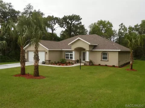 528 E Liberty St, Hernando, FL 34442 photo 2