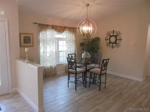 528 E Liberty St, Hernando, FL 34442 photo 5