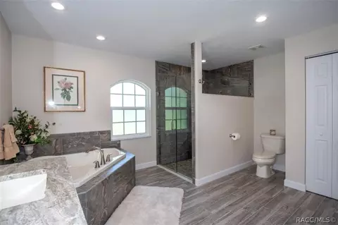 528 E Liberty St, Hernando, FL 34442 photo 14
