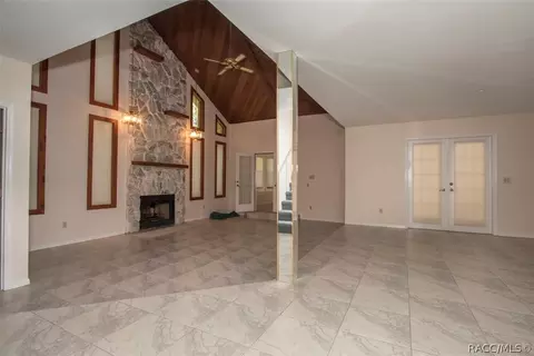 120 E Liberty St, Hernando, FL 34442 photo 3
