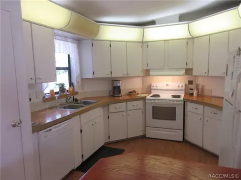 2304 N Loma Pt, Hernando, FL 34442 photo 4
