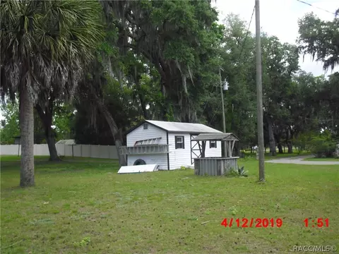 11350 SE 196 Pl, Inglis, FL 34449 photo 3