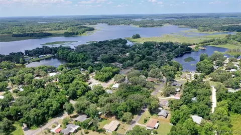 8732 E Devonshire Rd, Inverness, FL 34450 photo 32