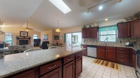 712 E Keller Ct, Hernando, FL 34442 photo 21