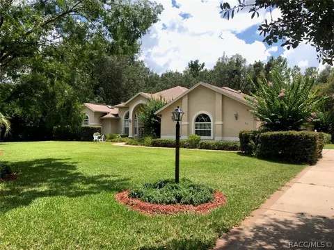 854 E Whitecloud Ln, Hernando, FL 34442 photo 2