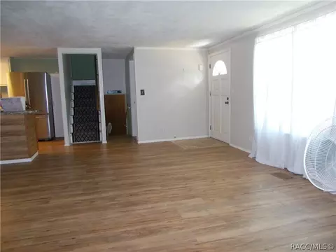 4040 E Shorewood Dr, Hernando, FL 34442 photo 2