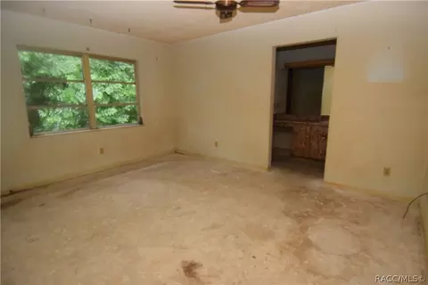 959 W Cave Ct, Hernando, FL 34442 photo 9