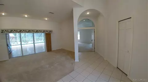 862 E Morningstar Ln, Hernando, FL 34442 photo 11