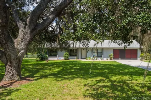 449 E Stratford Rd, Lecanto, FL 34461 photo 3