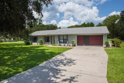 449 E Stratford Rd, Lecanto, FL 34461 photo 2