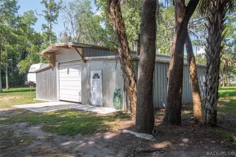10642 SE 201st St, Inglis, FL 34449 photo 12