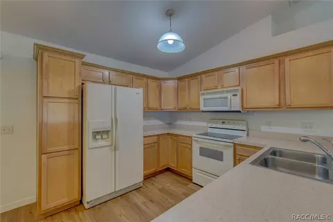 1304 E Hobart Ln, Hernando, FL 34442 photo 10