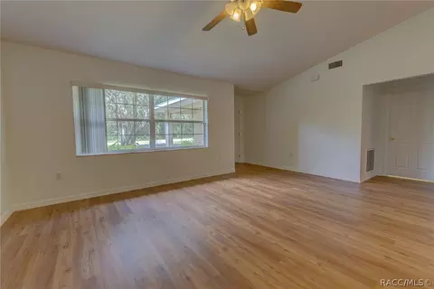 1304 E Hobart Ln, Hernando, FL 34442 photo 7
