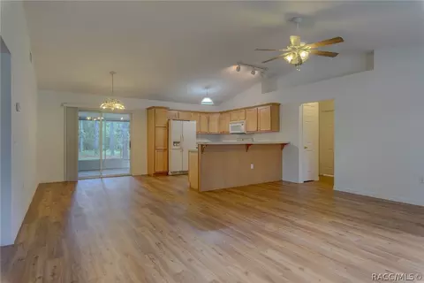 1304 E Hobart Ln, Hernando, FL 34442 photo 3